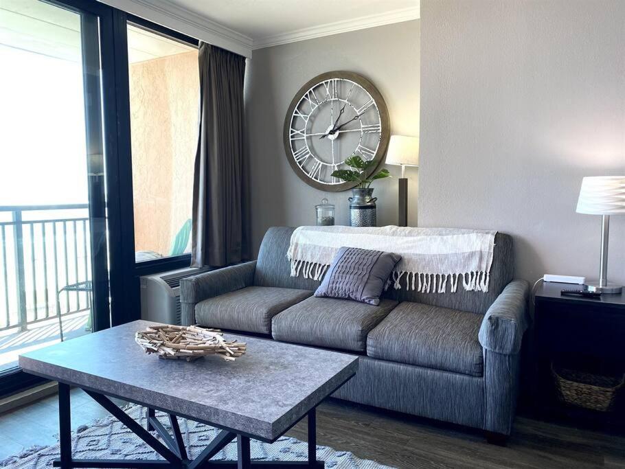 Вилла *Oceanfront Retreat*King Bed *Great Pools, Hot Tubs+++*O41 Миртл-Бич Экстерьер фото